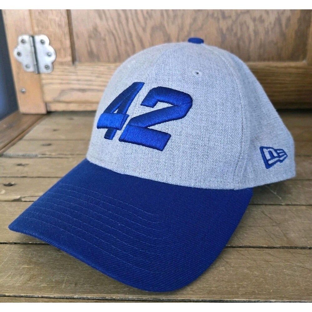 Kyle Larson 42 Hat Cap Snap Back One Size Gray Blue NASCAR Racing New Era Mens